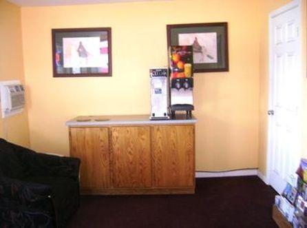 Executive Inn & Suites Lakeview Beltér fotó